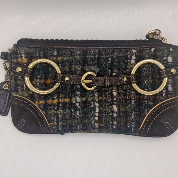 Coach Wristlet - Picture 4 of 6